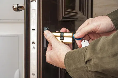 West Alexandria OH Locksmiths Store West Alexandria, OH 937-348-1516 West Alexandria OH Locksmiths Store West Alexandria, OH 937-348-1516 - emergency-unlock